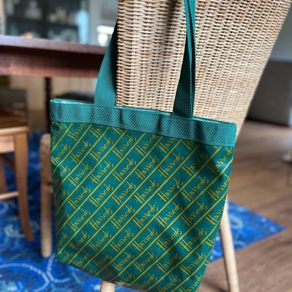 Vintage Harrods Cotton PVC Coated Reusable Signature Tote / 14" x 15" - Picture 4 of 9